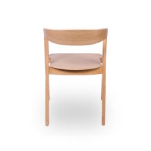 Futura tölgyfa rakásolható éttermi szék