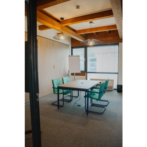 Rumba szánkótalpas tárgyalószék