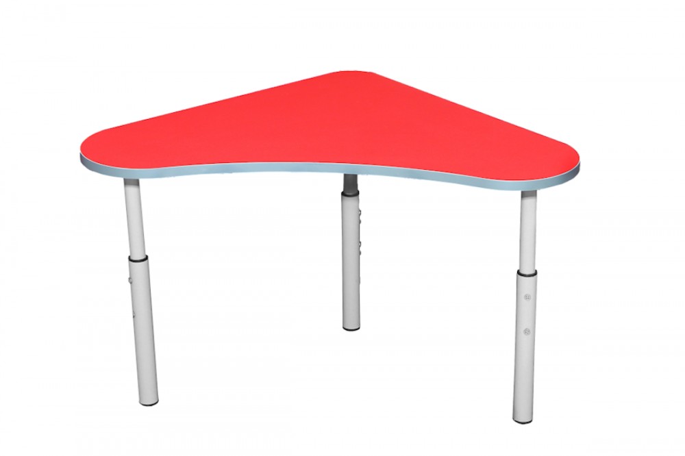 M - Lóhere formájú óvodai asztal foglalkoztató asztal